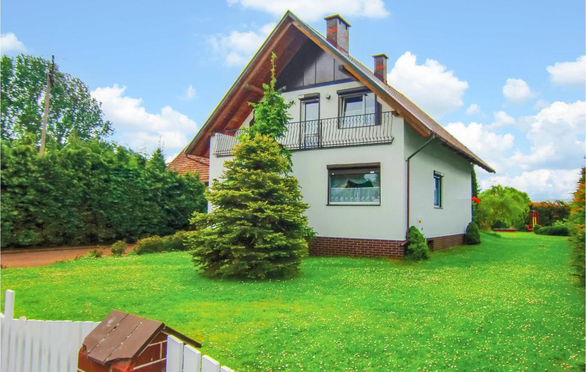Amazing Home In Kolczewo With Sauna 외부 사진