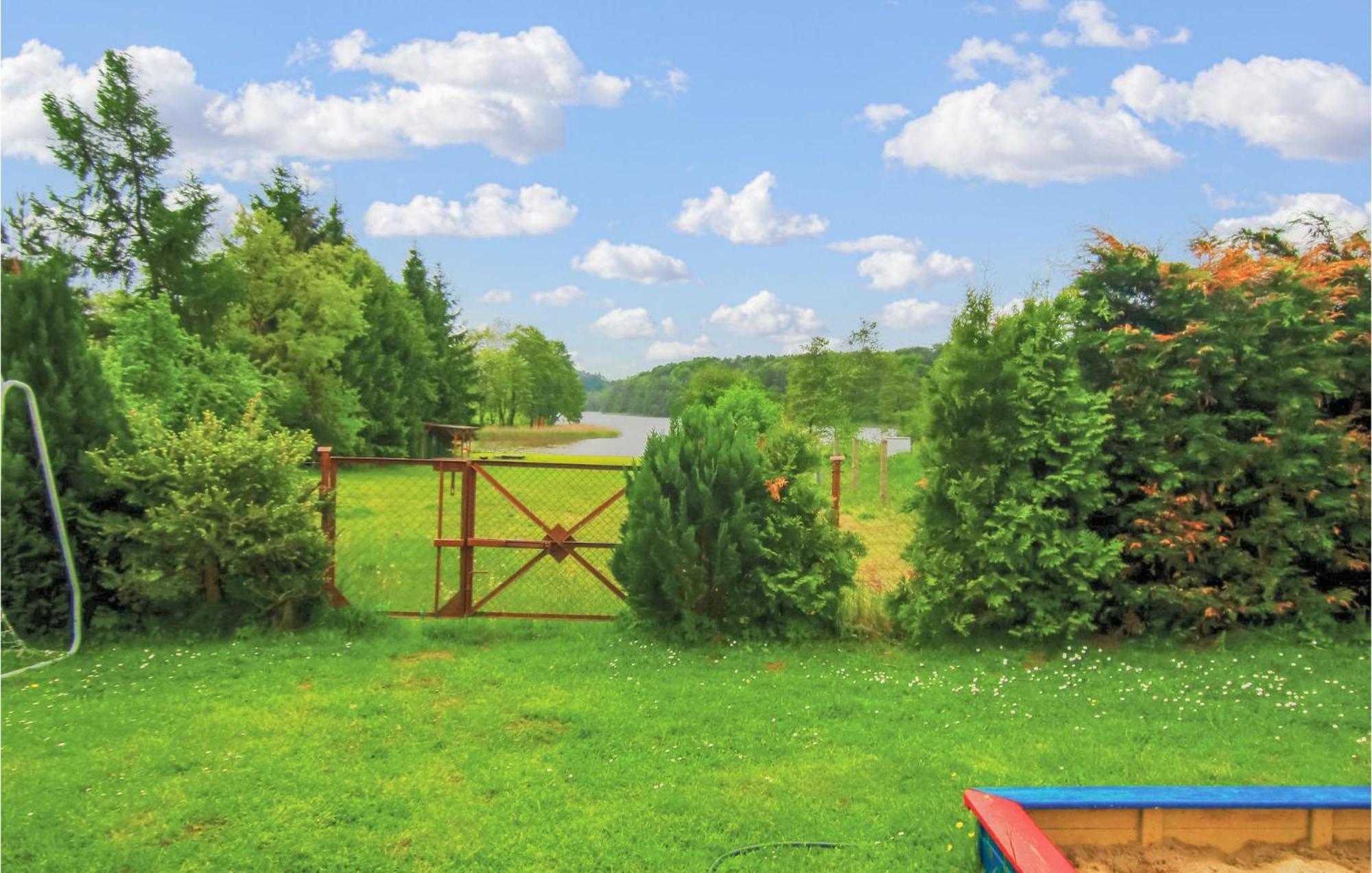 Amazing Home In Kolczewo With Sauna 외부 사진